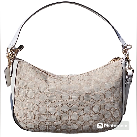 Coach Chelsea Signature Jacquard Crossbody - Picture 9 of 9